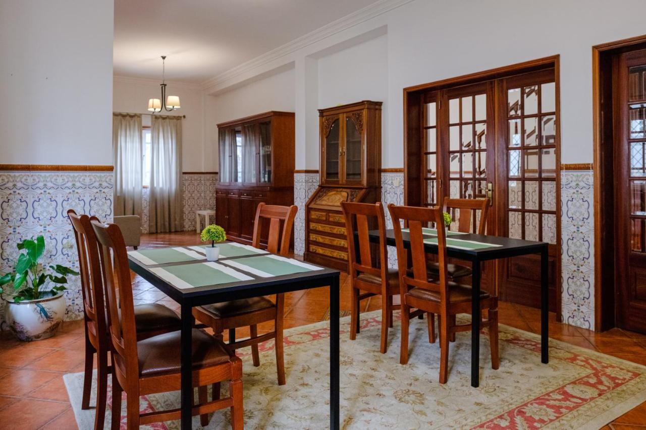 Classico Guesthouse บีลาโนวาเดกายา ภายนอก รูปภาพ